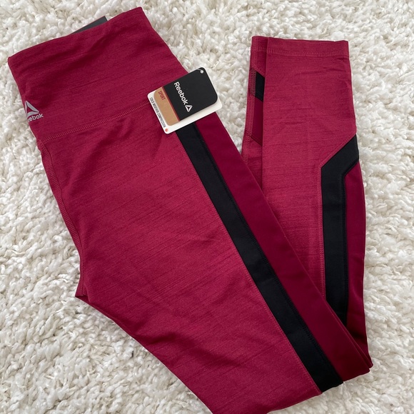 WOMENS REEBOK LEGGINGS - Picture 2 of 4